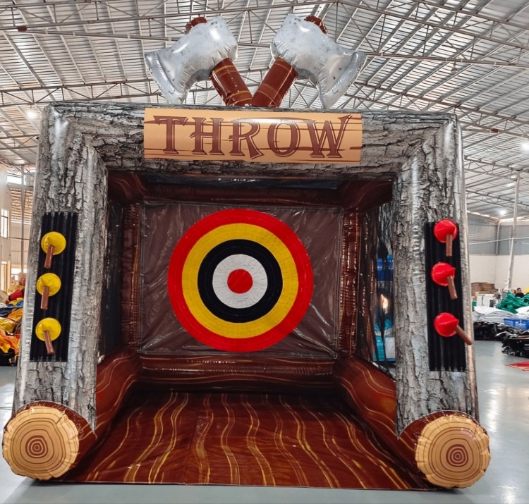 Axe throwing inflatable